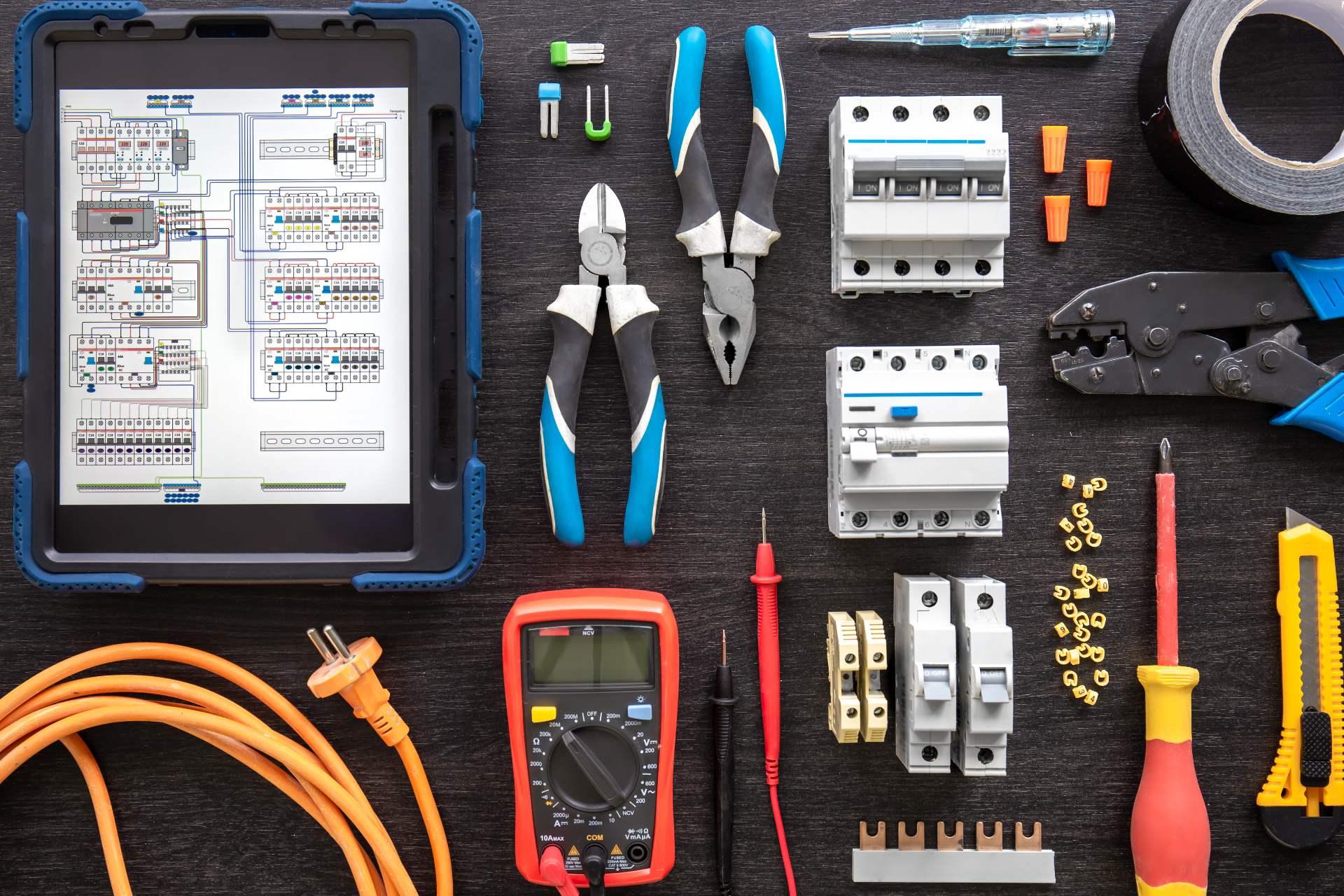 Electrical tools and equipment for professional Consuel verification